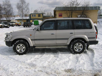 1996 Toyota Land Cruiser Images