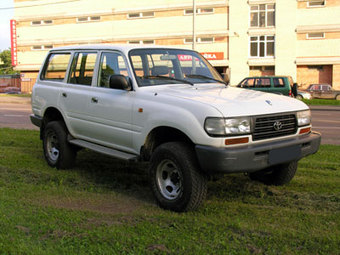 1997 Toyota Land Cruiser Pictures