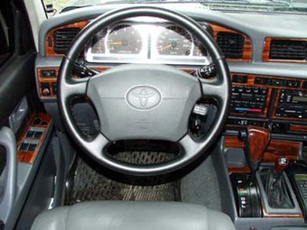 1997 Toyota Land Cruiser Photos