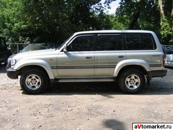 1997 Toyota Land Cruiser Photos