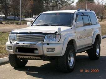 Toyota Land Cruiser