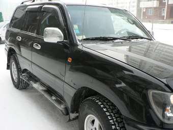1998 Toyota Land Cruiser Photos