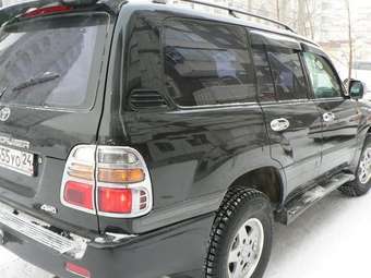 1998 Toyota Land Cruiser Pictures