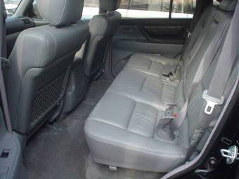 1999 Toyota Land Cruiser Photos