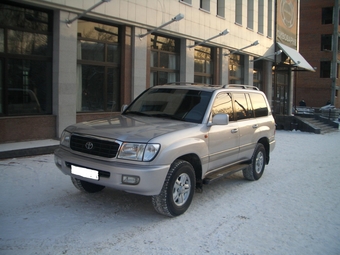 2000 Toyota Land Cruiser