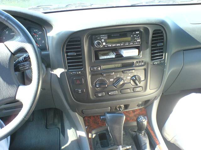 2000 Toyota Land Cruiser