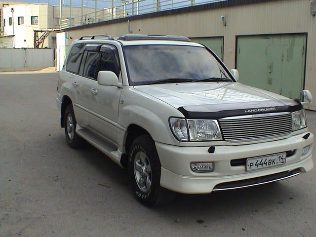 2000 Toyota Land Cruiser