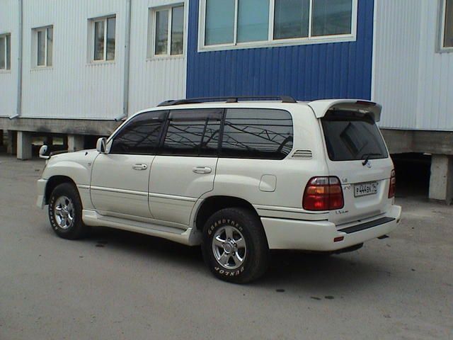 2000 Toyota Land Cruiser