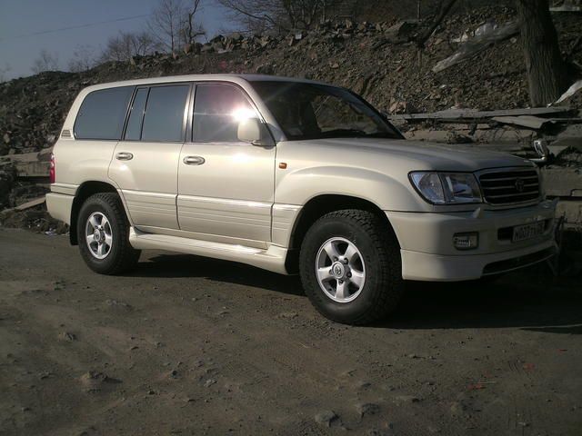 2000 Toyota Land Cruiser