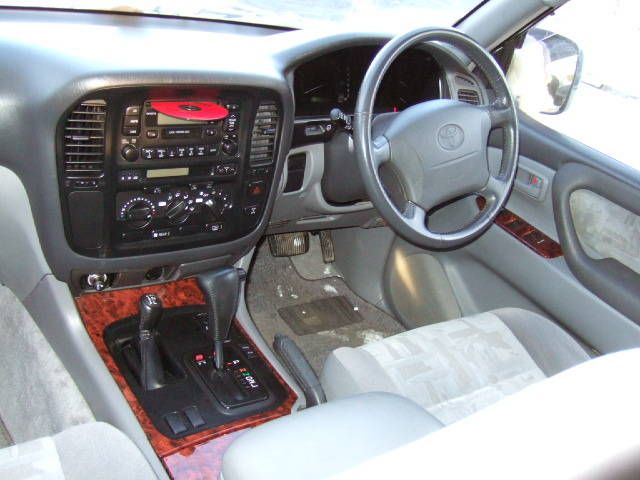 2000 Toyota Land Cruiser