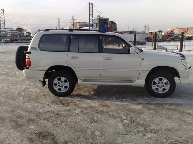 2000 Toyota Land Cruiser