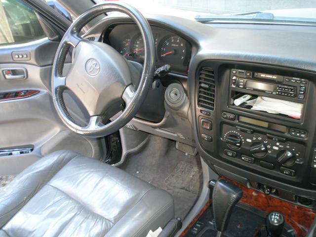 2000 Toyota Land Cruiser