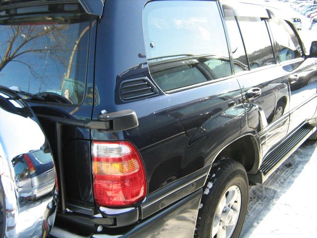 2000 Toyota Land Cruiser