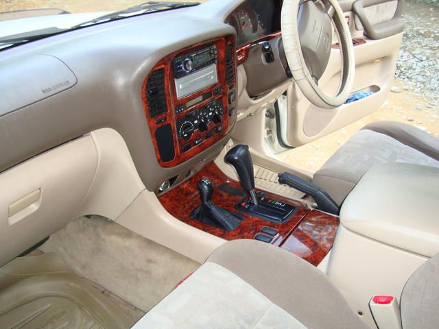2000 Toyota Land Cruiser