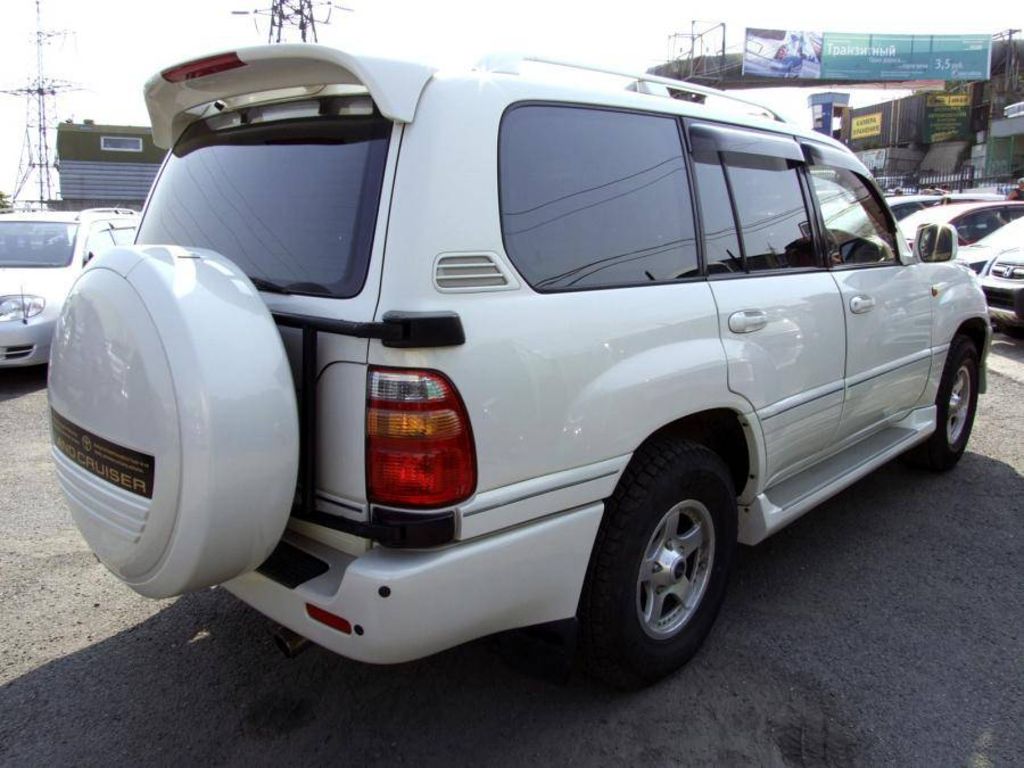 2000 Toyota Land Cruiser