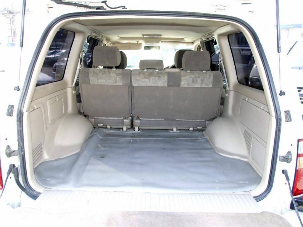 2000 Toyota Land Cruiser