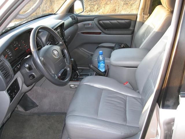 2000 Toyota Land Cruiser