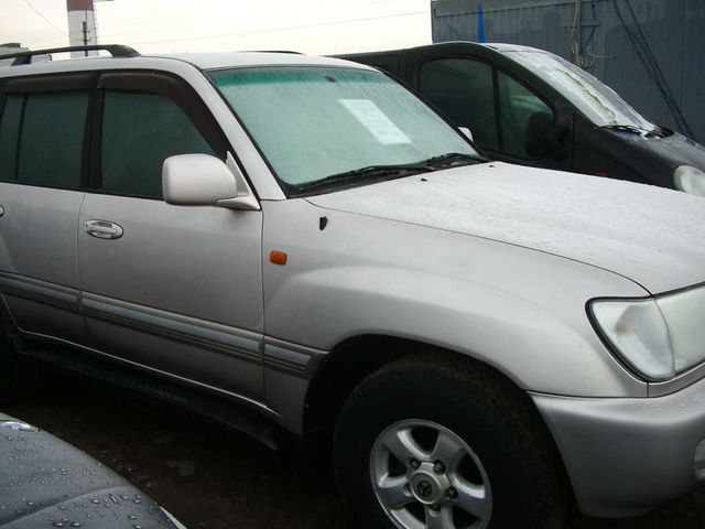 2000 Toyota Land Cruiser