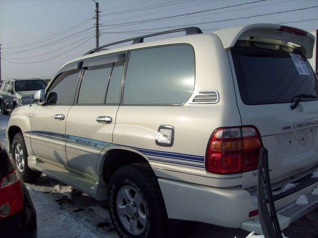 2000 Toyota Land Cruiser