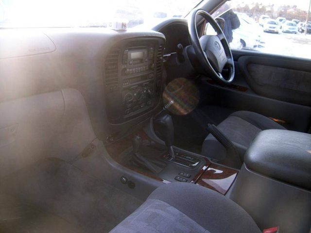 2000 Toyota Land Cruiser