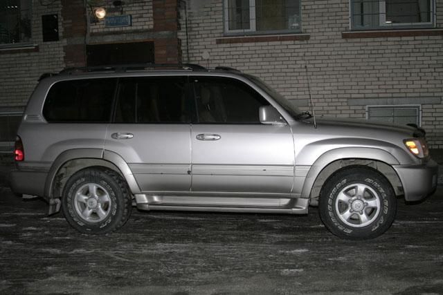 2000 Toyota Land Cruiser