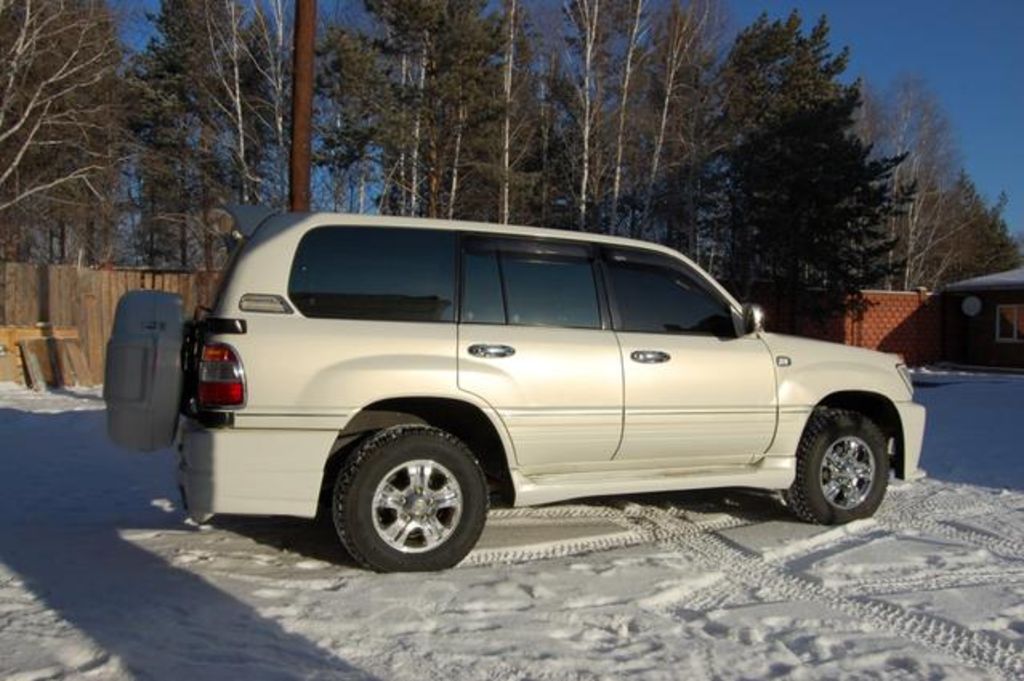 2000 Toyota Land Cruiser