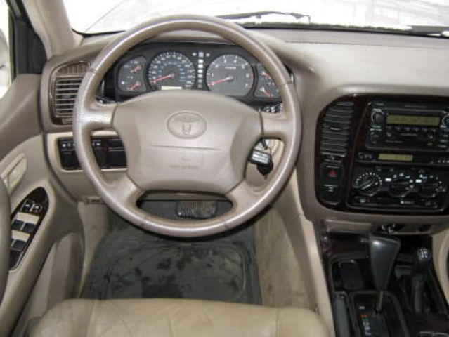 2000 Toyota Land Cruiser