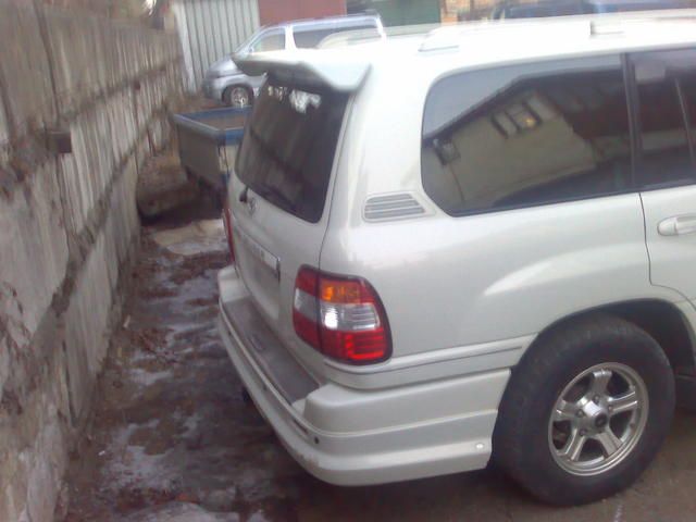 2000 Toyota Land Cruiser
