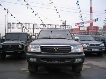 2000 Toyota Land Cruiser Wallpapers