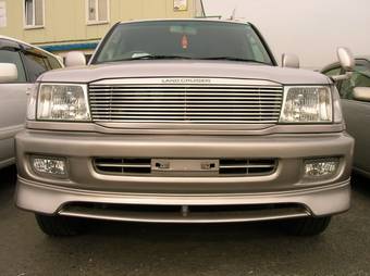 2000 Toyota Land Cruiser Photos