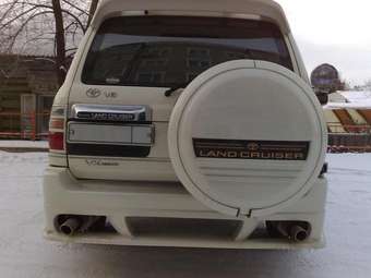 2000 Toyota Land Cruiser Pictures