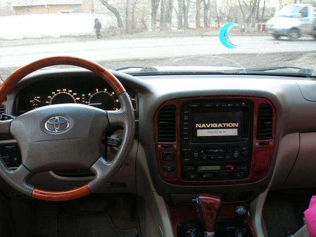2001 Toyota Land Cruiser