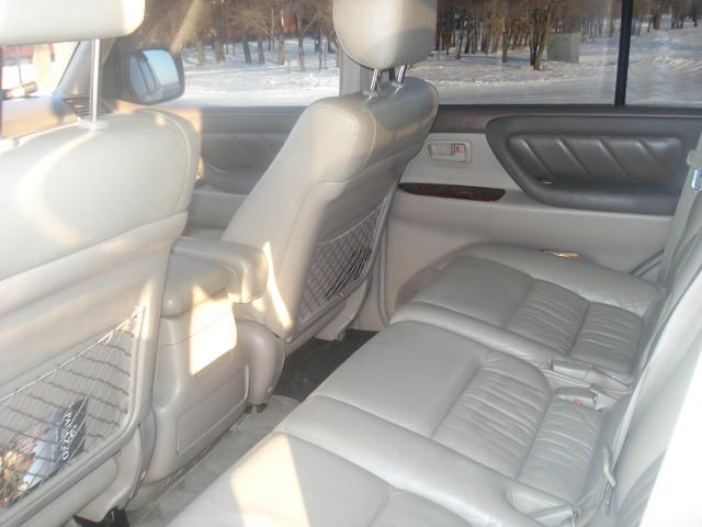 2001 Toyota Land Cruiser