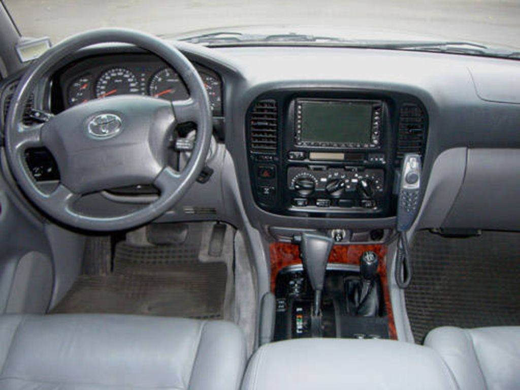 2001 Toyota Land Cruiser