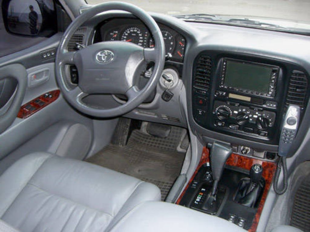 2001 Toyota Land Cruiser