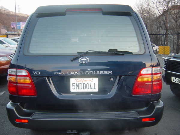 2001 Toyota Land Cruiser Pictures