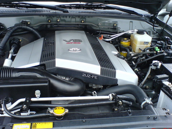 2001 Toyota Land Cruiser Pictures
