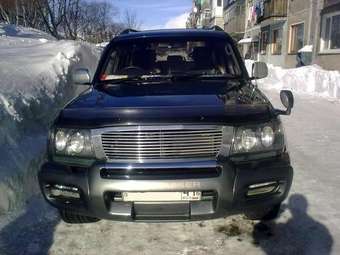 2001 Toyota Land Cruiser Pictures