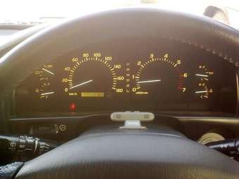 2001 Toyota Land Cruiser Pictures