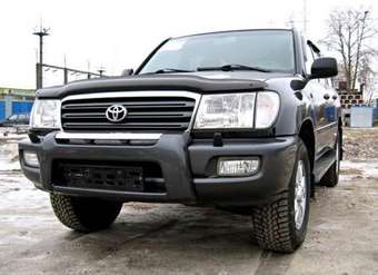 2001 Toyota Land Cruiser Wallpapers