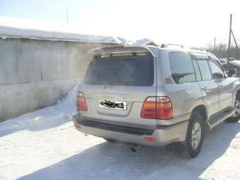2001 Toyota Land Cruiser Photos