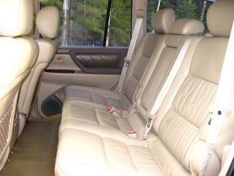 2001 Toyota Land Cruiser Pictures