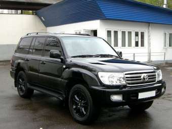 2001 Toyota Land Cruiser Pictures