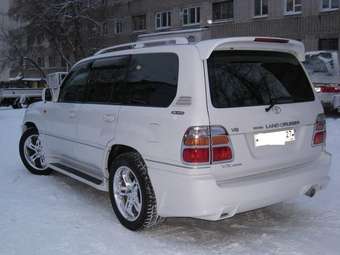 2001 Toyota Land Cruiser Wallpapers