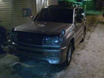 2001 Toyota Land Cruiser Pics