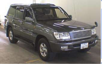 2001 Toyota Land Cruiser Pictures