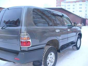2001 Toyota Land Cruiser Images