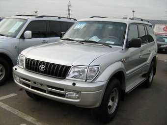 2001 Toyota Land Cruiser Photos