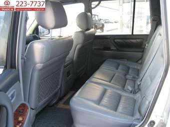 2001 Toyota Land Cruiser Wallpapers