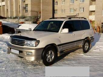 2001 Toyota Land Cruiser Images